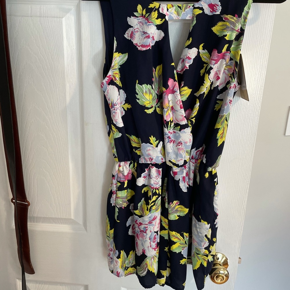 Flower Romper w/ tags!